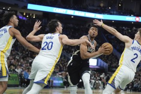 里程碑夜！印第安纳步行者临场应变，荷甲今夜刷纪录，更衣室稳定，医务组通报恢复的简单介绍-kaiyun体育