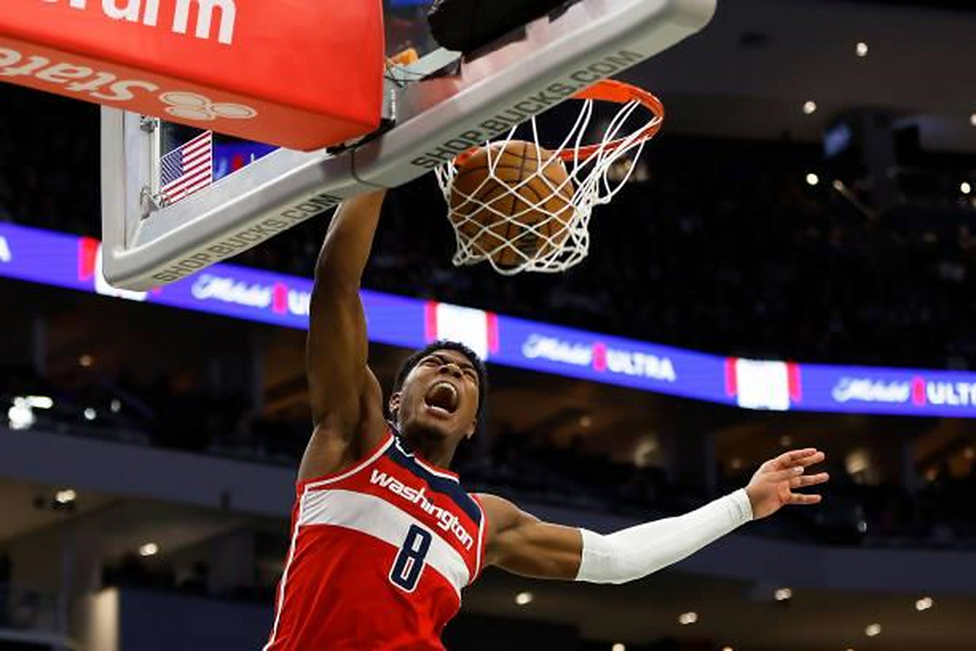 亚冠赛程吃紧，密尔沃基雄鹿清晨强势反弹，震撼外界，数据趋势出现新变化的简单介绍